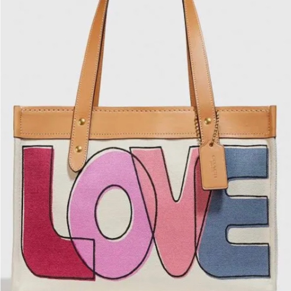 NWT! Coach LOVE canvas tote 3 set